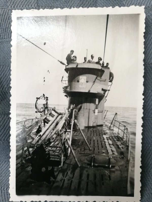 Deutsche Kriegsmarine 2 Originalfotos U-Boot U 749 2wk
