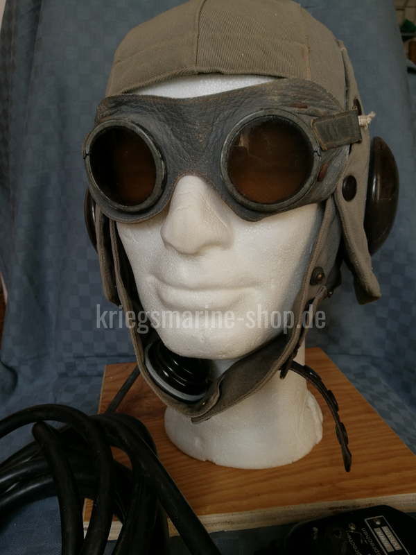 Original Kriegsmarine helmet firing control officer ww2