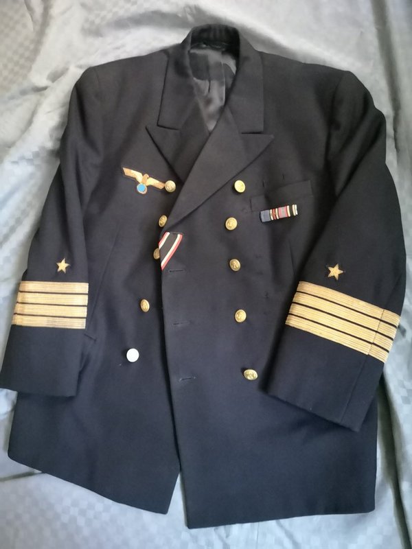 Original Kriegsmarine Uniformjacke Kapitän 2wk