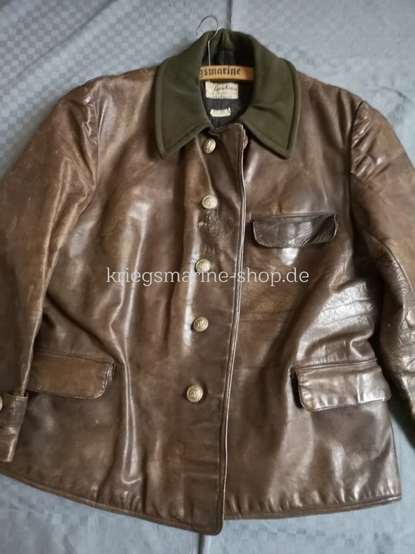 Original Kriegsmarine leather jacket ww2