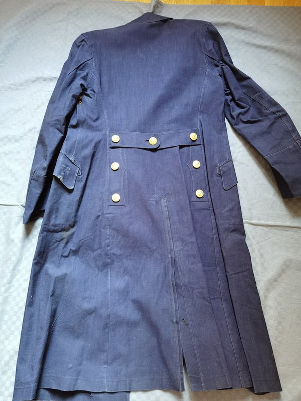 Kriegsmarine uniform raincoat ww2