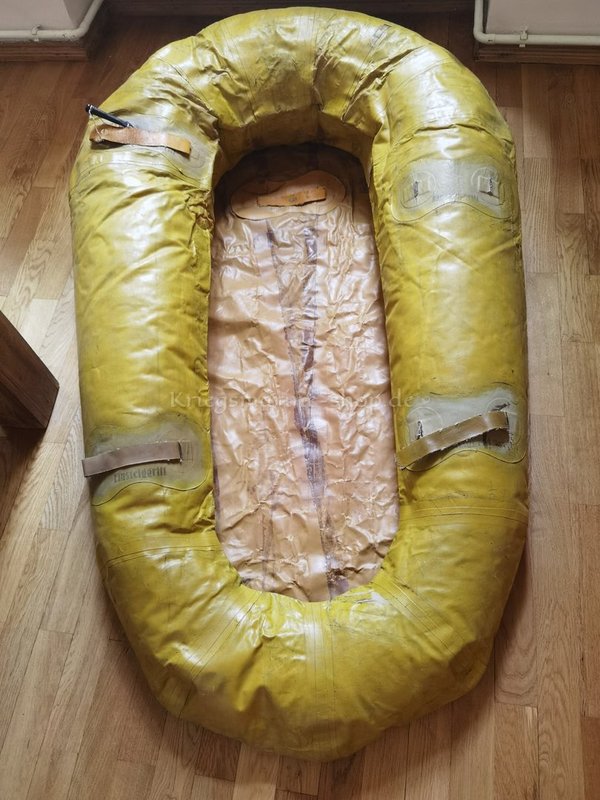 One man life raft